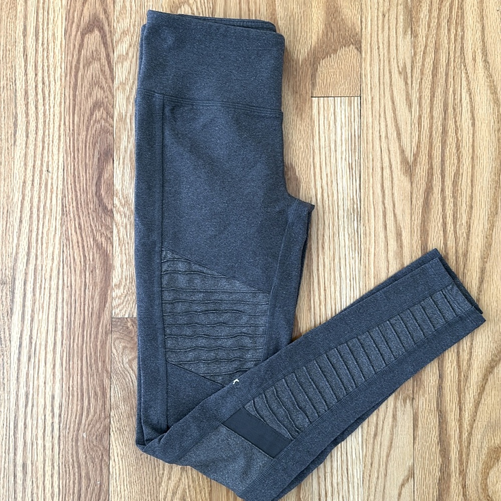 Alo Motto Athletic Leggings